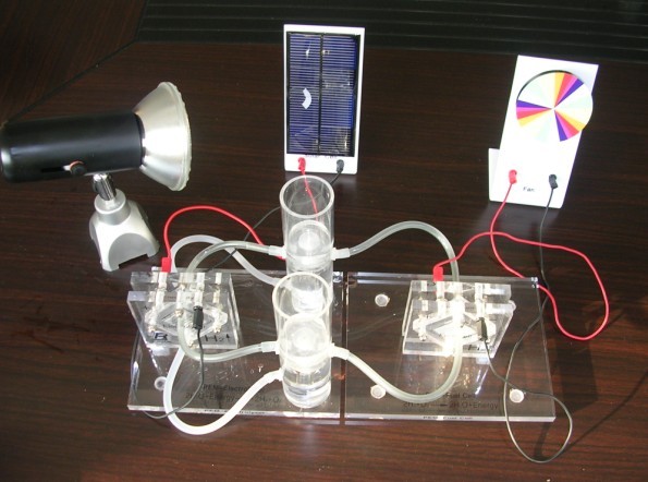 質(zhì)子交換膜燃料電池教具